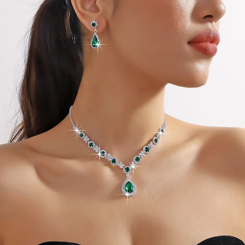 2pcs/set  Women Elegant Waterdrop Rhinestone Pendant Necklace stud Earrings Wedding Dress Bridal Jewelry Set