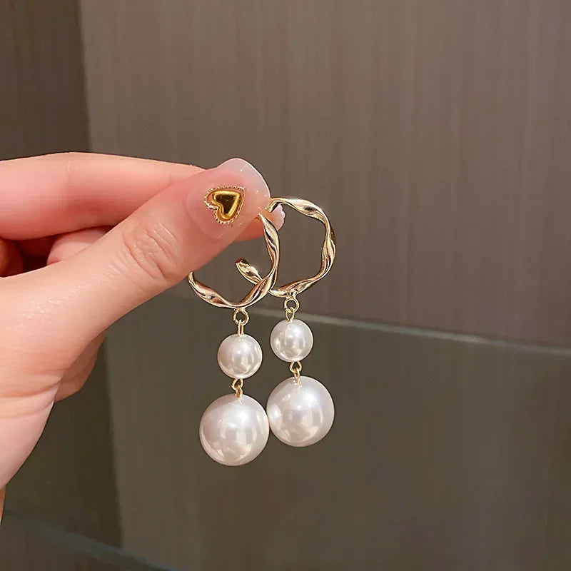 Pearl Long Earrings Women's Flower